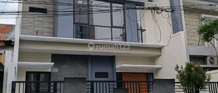 Rumah Manyar Rejo Baru Gres Murah Siap Huni  1