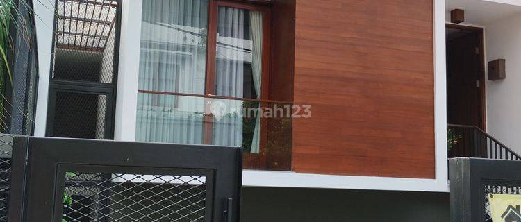 For Sale Rumah 3 Lantai Elegan di Komplek PPR ITB – Semi Furnished, Siap Huni! 1