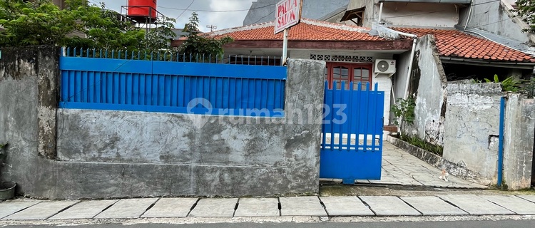 House on Jl. Kubis, 50M to MRT Station Blok A 1