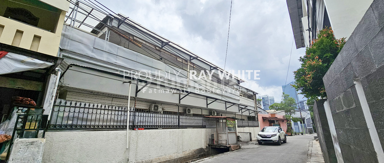 Kos-kosan 41 kamar isi penuh, strategis dekat institut Perbanas 1