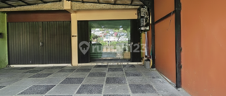 Good and Strategic Shop House on Kresek Raya Close to Green Lake City and Puri 1