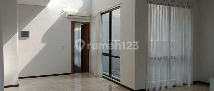 For Rent Fast Zora House, Semi-furnished 1