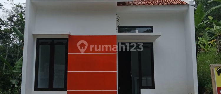 Rumah Murah Bandung Timur Dekat Tol Cileunyi 1