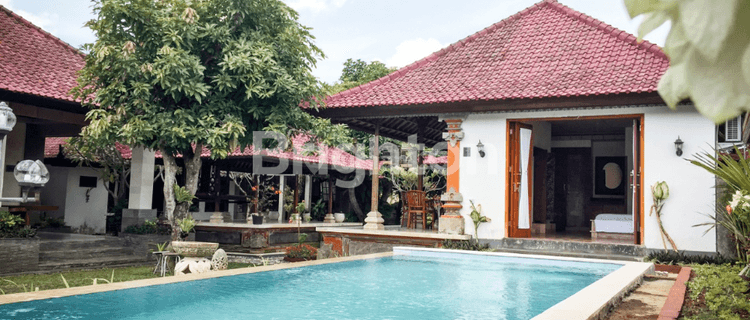 JUAL VILLA  1