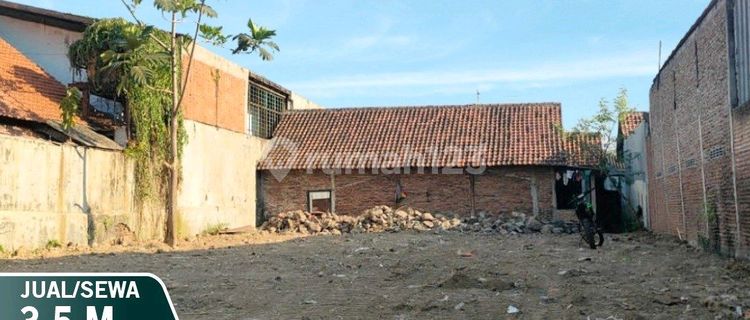 Strategic Land on Mangkang Main Road, West Semarang – Suitable for Business or Warehouse 1