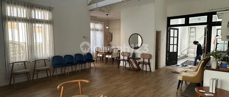 Rumah Artistik Asri Di Candi Kalasan – Nyaman & Penuh Inspirasi 1