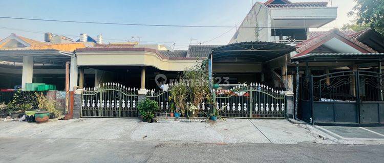 Dijual Rumah Lama HITUNG TANAH di Baruk Utara dekat dengan Superindo MERR, Transmart Rungkut, UBAYA, Universitas UPN, Gereja Bethany Nginden 1