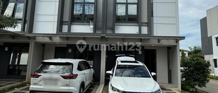 FULLY FURNISHED! Semi-Detached Shophouse Ready for Business One Step to the Station 1