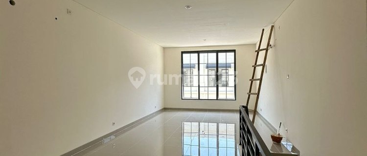 2-Story Commercial Unit in Gading Serpong Madison Grande Commercial Area! 1