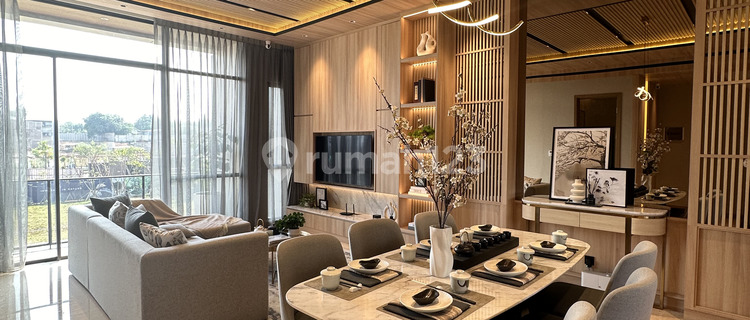 Friendly Price! Spacious 160 Square Meter House with 3 Floors in Wynyard BSD 1