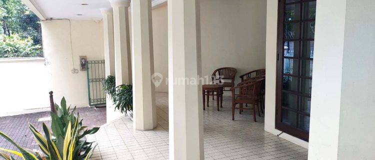 Rumah Ngantong Kawasan Elite Mega Kuningan Jakarta Selatan 1