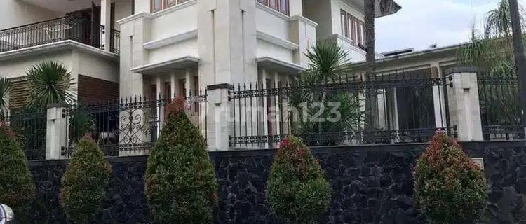 Rumah Elite Komplek Kijang Kencana Kemanggisan Jakarta Barat 1