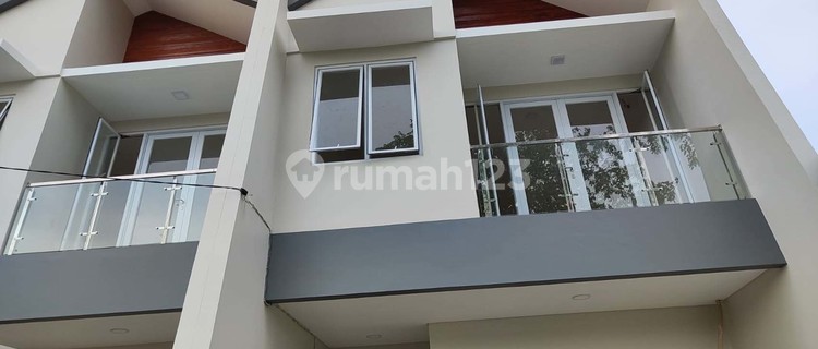 Rumah Cantik Minimalis Kav Dki Meruya Utara Jakarta Barat 1