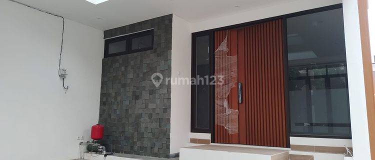 Rumah Minimalis Modern Siap Huni Sunrise Garden Jakarta Barat 1