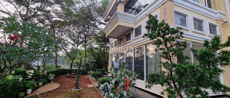 Rumah Asri Bukit Golf Mediterania Pik Penjaringan Jakarta Utara 1