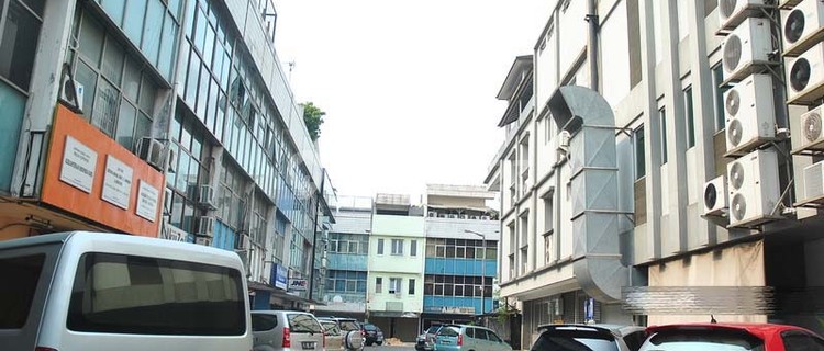 Ready-to-Use Shophouse at Intercon Plaza, Kembangan, West Jakarta 1