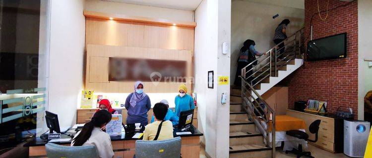 Dijual Ruko Strategis 3 Lantai Di Mainroad Moch Toha 1