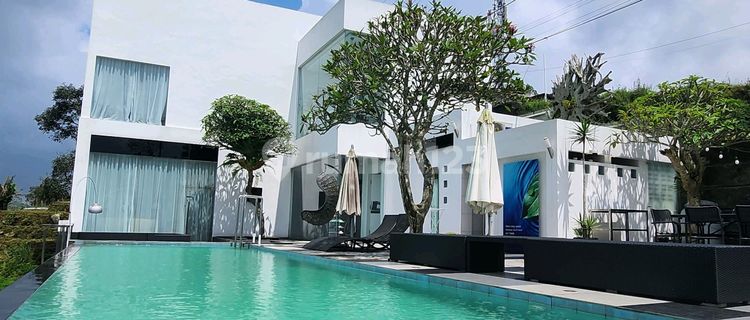 Want to Buy a Luxury Villa in Bandungan? 1