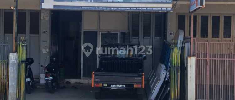 Quick sale shop house at JL PANGERAN DRAJAT CIREBON - ideal for investment >> M-AM 1