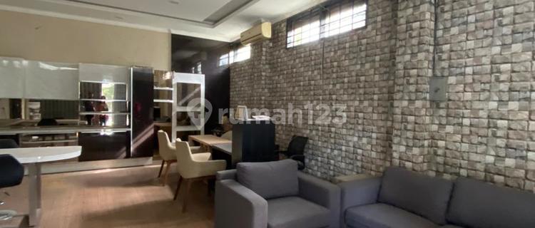 For Rent 3-Storey Shop House on Sudirman, Bandung 1