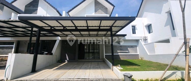 Modern Minimalist The Miles Bsb 1