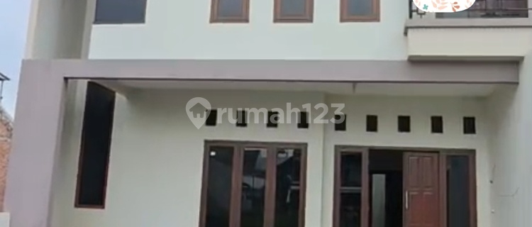 Rumah Ch Cluster 2 Lantai Design Minimalis Moderndisemarang Timur Majapahit Dekat Jl.supriyadi 1