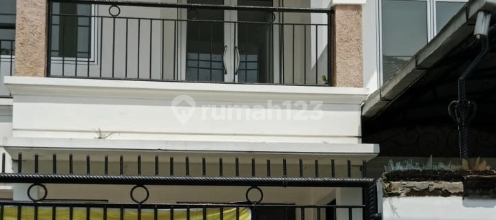 Rumah Ch bisa Buat Kos Kamar Banyak Ditengah Kota Dekat Jl.dr.citop 1