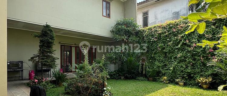 Price Below Market!! Ready-to-Occupy House Located Behind Cilandak Town Square, South Jakarta 1