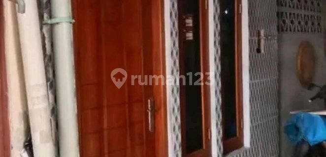 Cheap Two-Story House in Jembatan Lima, Alley Access 1