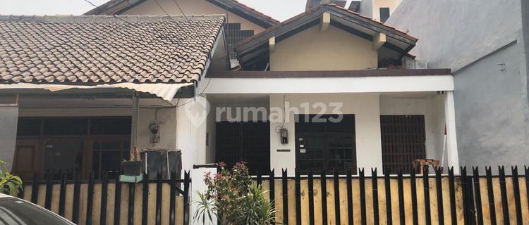Rumah Petojo Sabangan 2 Lantai Dijual Murah  1
