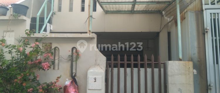 Kostan + Two-Story Affordable House in Petojo Barat, West Jakarta 1