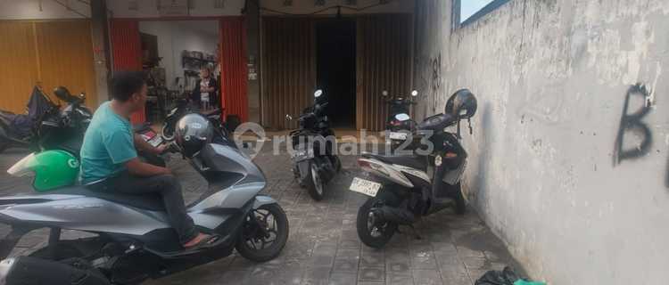 For Rent / For Sale 3-Story Shop, Flood-Free Area 1
