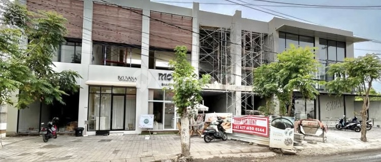 Strategic Shop House in Pantai Bingin Pecatu Close to the Beach 1