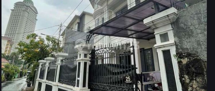 Dijual Rumah Mewah Dekat Apartemen Somerset Permata Hijau Jakarta Selatan 1