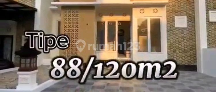 Rumah 2 Lantai Beranda Bali Payon Amartha Ngaliyan 1