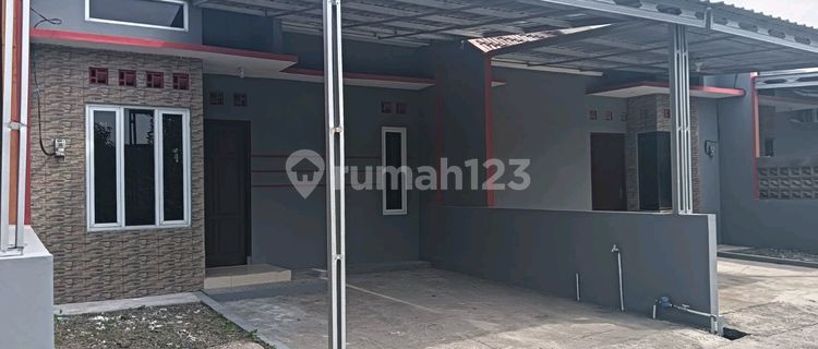 Kyai Morang Ready-to-Occupy House 10 Minutes to Transmart 1