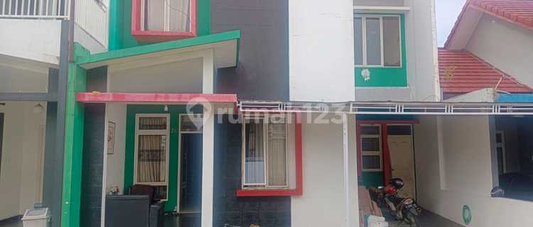 Ready-to-Occupy Modern Minimalist House 10 Minutes to Ungaran Market 1