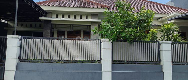 Rumah Bagus Lokasi Strategis di Kanigoro, Kartoharjo, Madiun 1