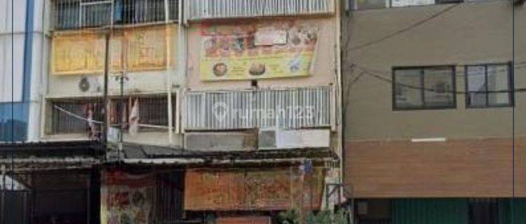 Dijual Ruko Bonus Restoran Plus Karyawannya Di Mangga Besar Luas 110m2 Hanya 11 Miliar!! Lokasi Pinggir Jalan Utama - Dijual Karena Bagi2 Warisan 1