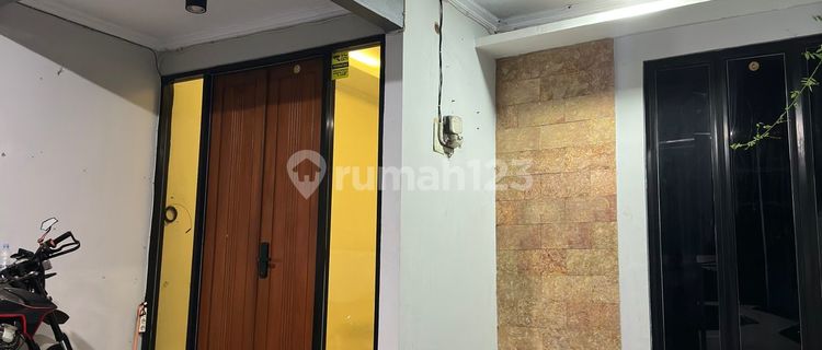 Dijual Rumah Komplek Pepabri Lokasi Strategis Dekat Alam Sutera 1