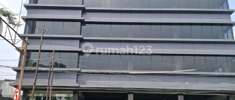 Gedung Perkantoran Lokasi Strategis 1