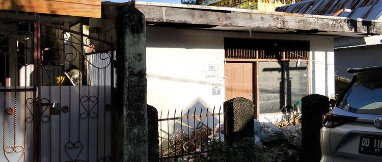 Dijual Rumah SHM di Jl. Gunung Salahutu 1, Makassar 1