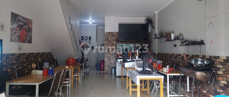 Shop House for Rent with Contents in Balikpapan Baru 1