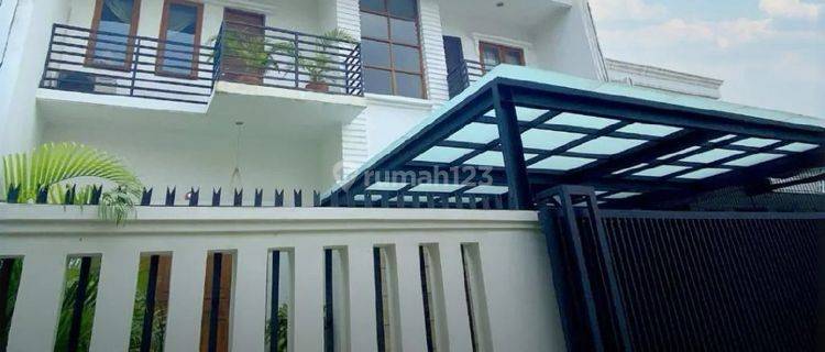 Rumah Minimalis Sangat Terawat Lingkungan Nyaman Dan Aman Area Pondok Indah Jakarta Selatan 1