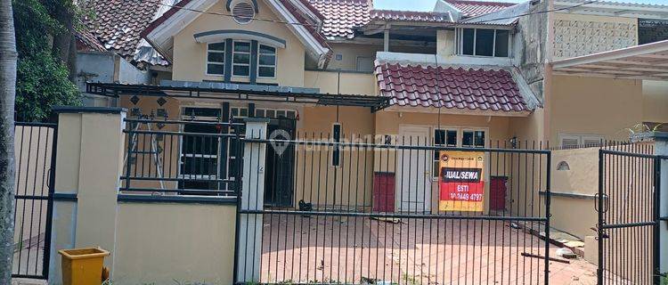 Rumah modern di cluster depan Citra Raya Tangerang  1