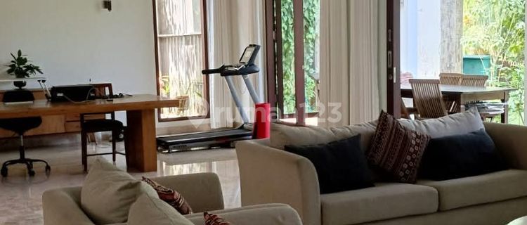 For Sale Fast, Flood-Free Ready-to-Occupy House in BSD 1