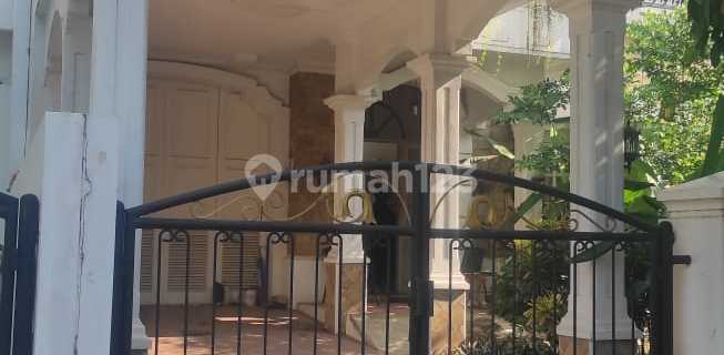 For Sale Legendary Tourist House Full Furnished Negotiable 1