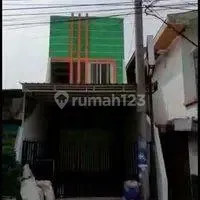 Shop House on Raya Kedungcowek, Surabaya, 187 M, Good SHM (Certificate of Ownership) 1