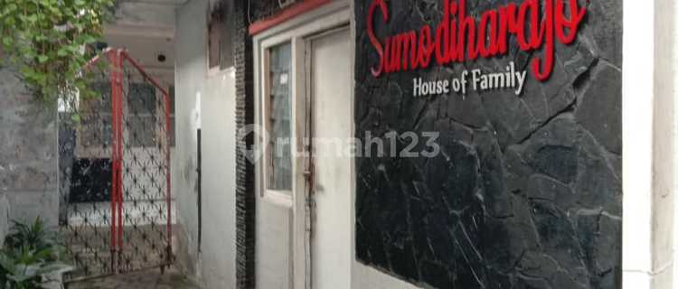 Promising Investment House with Alley Access in Cihampelas, Suitable for Building a Boarding House. 1