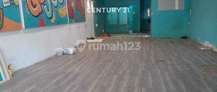 Residential House in a Strategic Location of Cirebon City 1